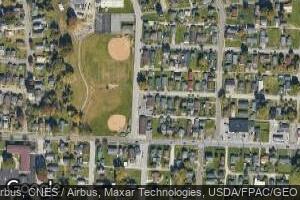 2203 Ohio St, Moundsville, WV 26041