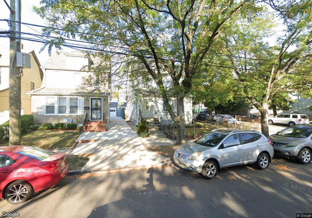 89-02 Gettysburg St unit 1, Bellerose, NY 11426 - photo 1