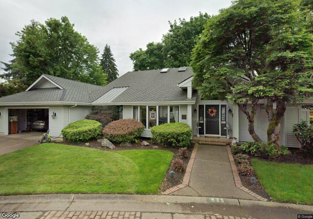 928 Shaughnessy Ln, Eugene, OR 97401 - photo 1