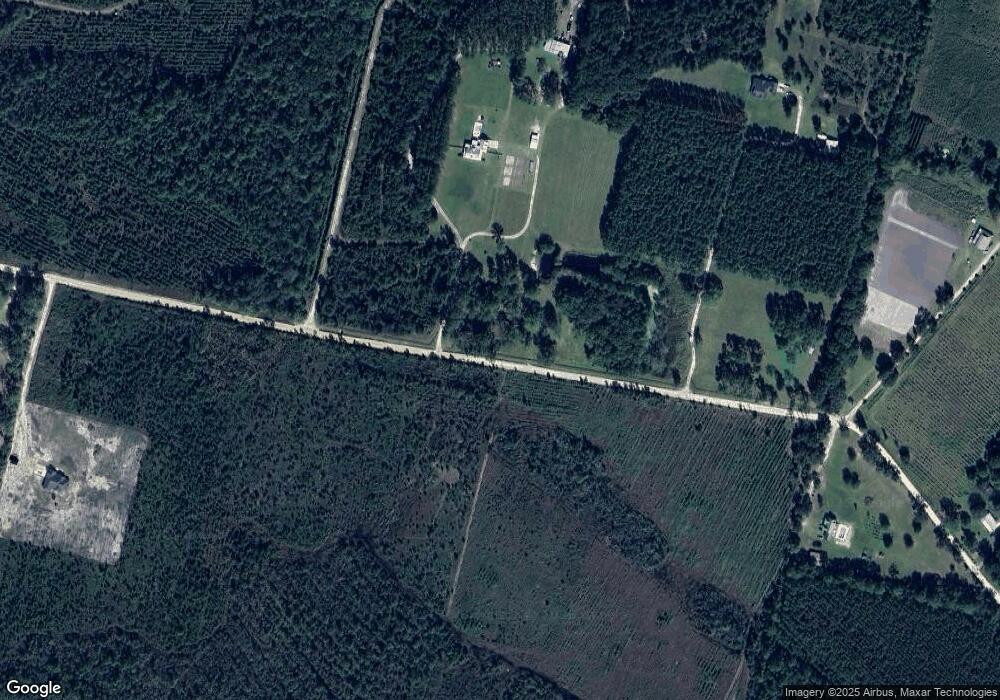 568 Sawgrass Rd, Hortense, GA 31543 - photo 1