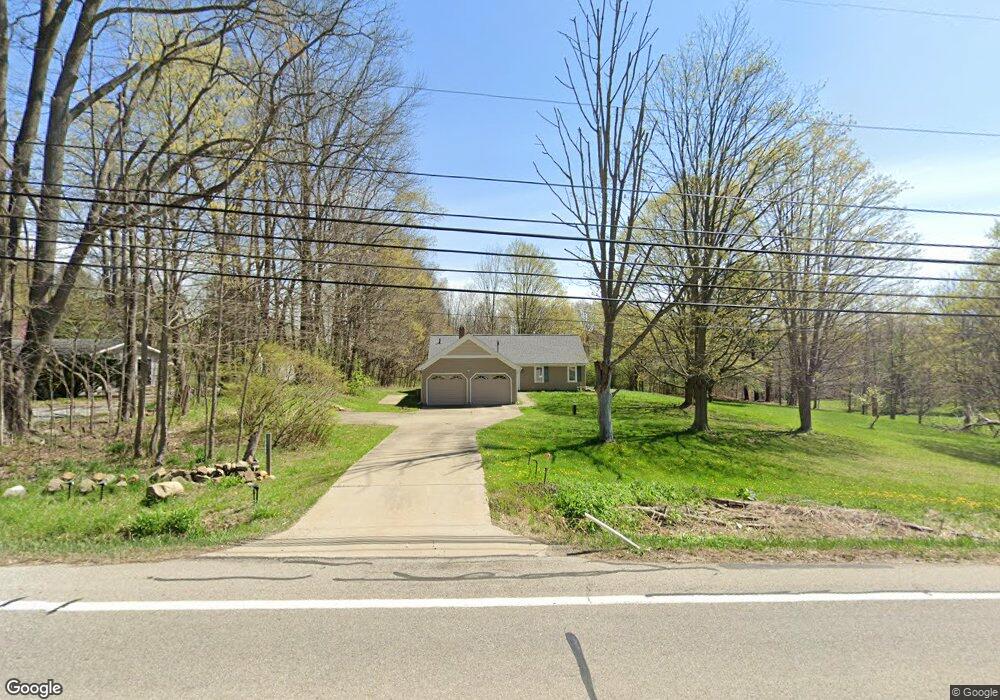 18945 Chillicothe Rd, Chagrin Falls, OH 44023 - photo 1