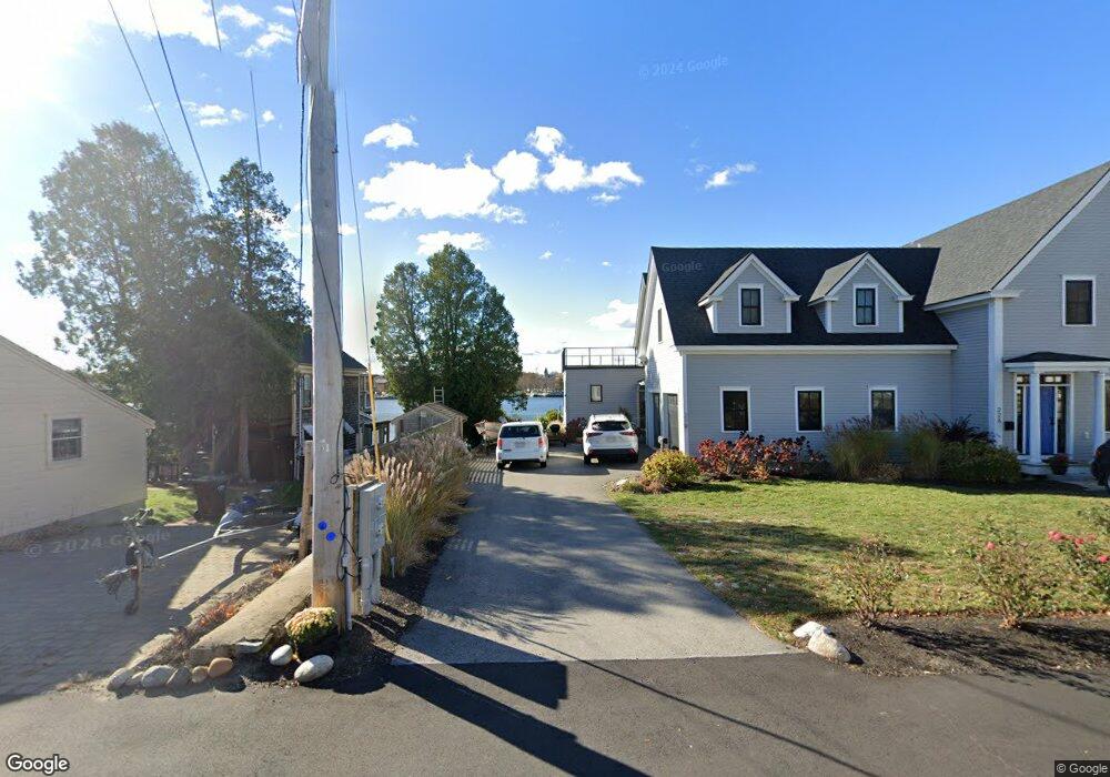 24 1st St, Salisbury, MA 01952 - photo 1