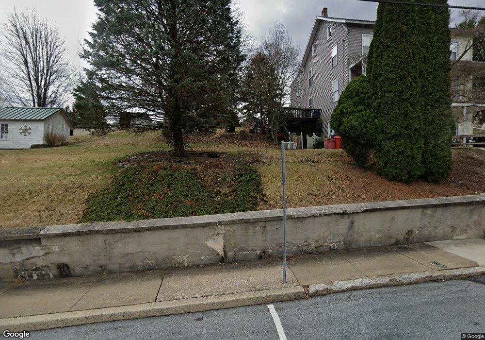 132 Walnut St, Mohnton, PA 19540 - photo 1