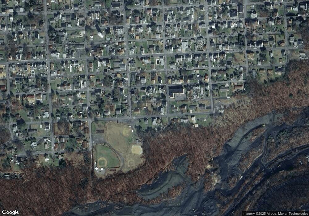 1207 W Nelson St, Coal Township, PA 17866 - photo 1