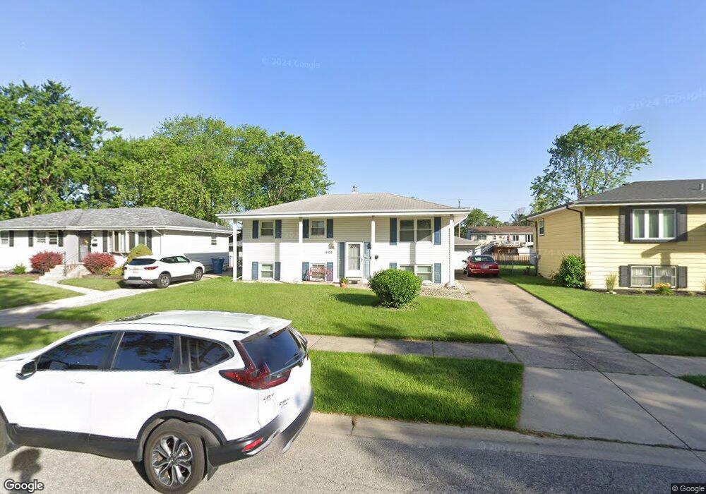 920 Jackson Place, Dyer, IN 46311 - photo 1