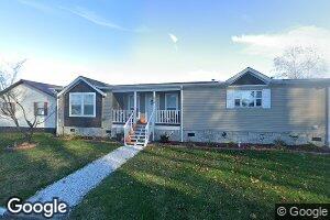 818 W 1st St, Ceredo, WV 25507