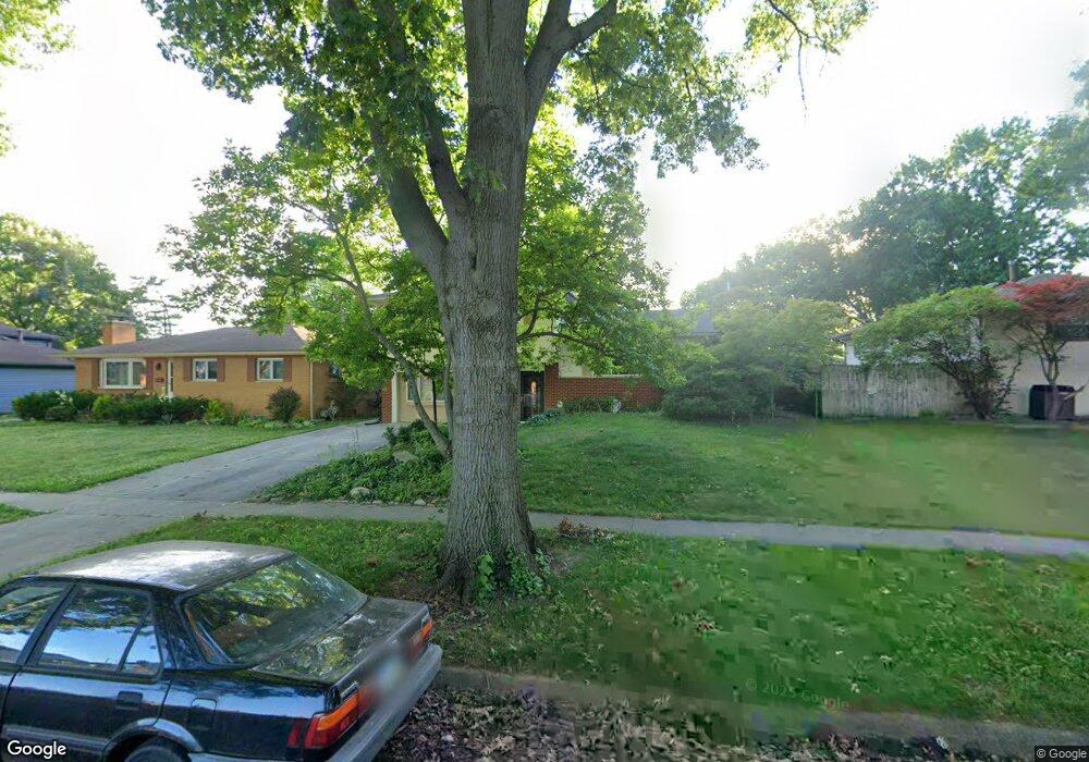 5293 Redwood Rd, Columbus, OH 43229 - photo 1