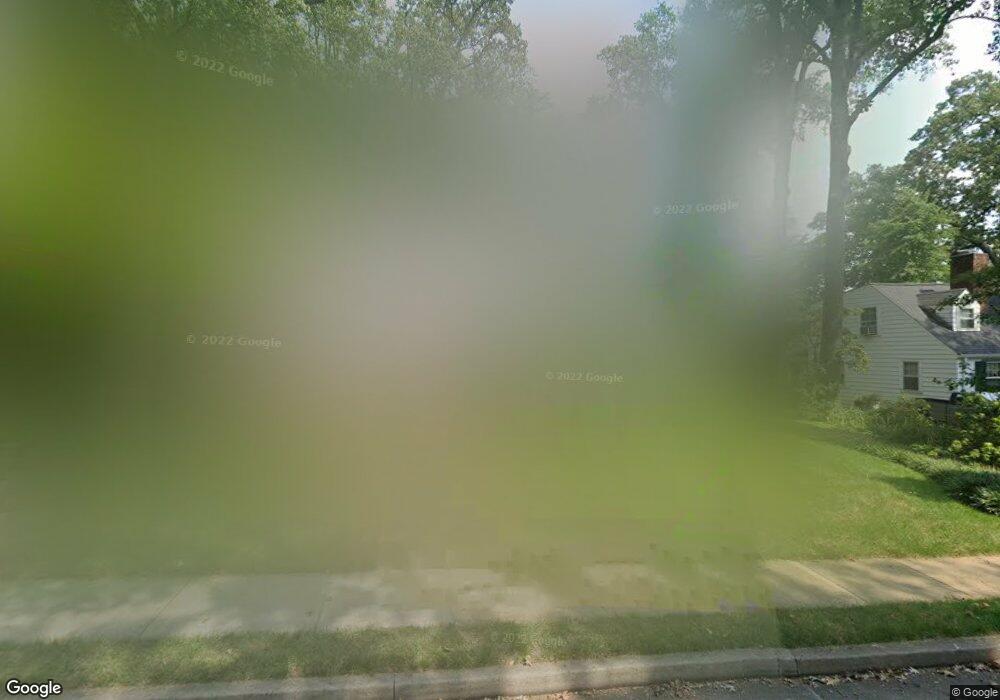 610 N Oak St, Falls Church, VA 22046 - photo 1