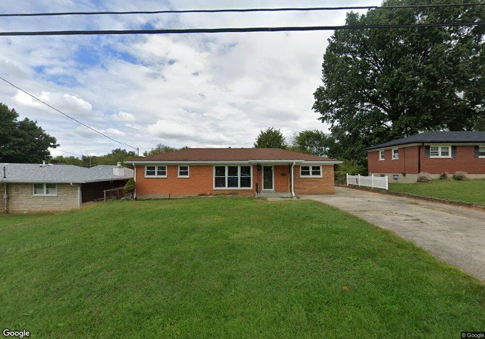 5903 Colebrooke Ln, Louisville, KY 40219 - photo 1