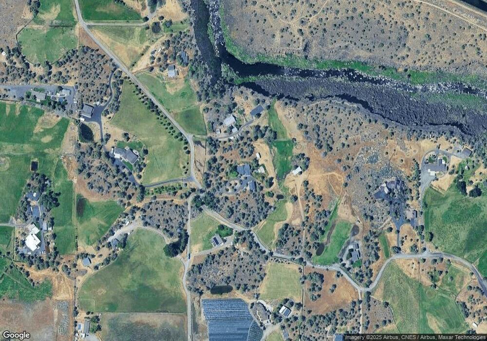 9520 NE Smith Rock Loop, Terrebonne, OR 97760 - photo 1