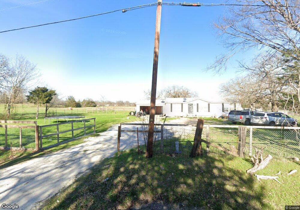 1401 Oak Valley Ln, Corsicana, TX 75110 - photo 1