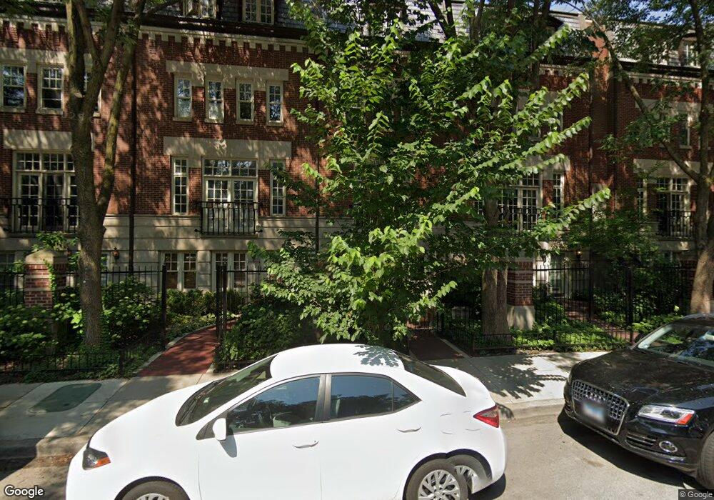 2636 N Southport Ave unit 2, Chicago, IL 60614 - photo 1