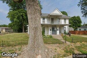 306 N Adams St, Lewistown, IL 61542