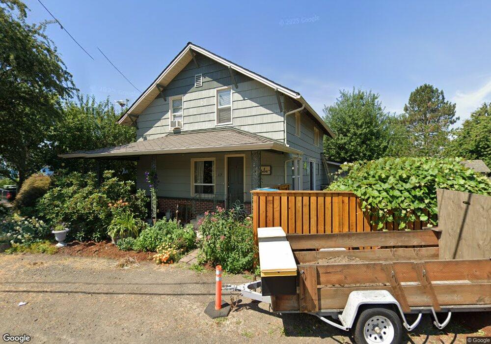 619 Wynooski St, Newberg, OR 97132 - photo 1