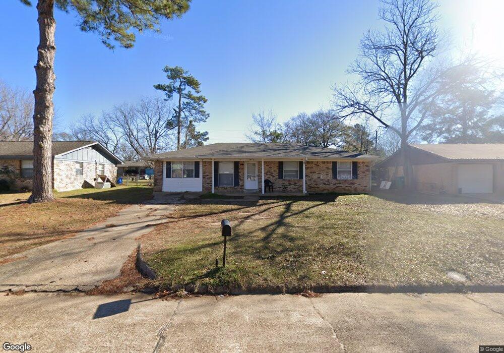 1716 Waverly Dr, Texarkana, TX 75501 - photo 1