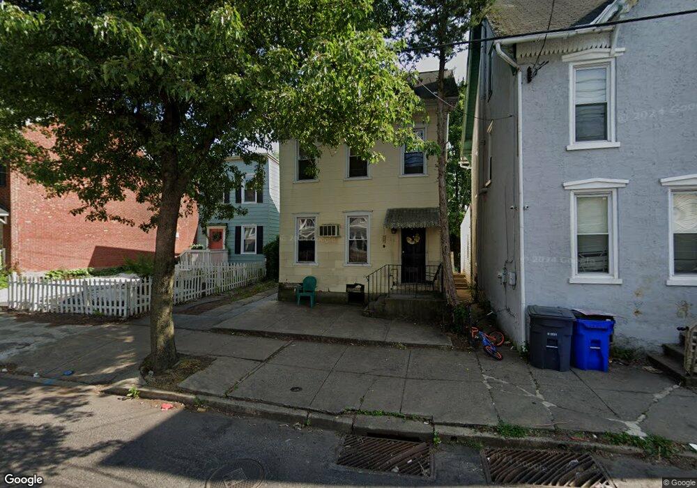 366 Beech St, Pottstown, PA 19464 - photo 1