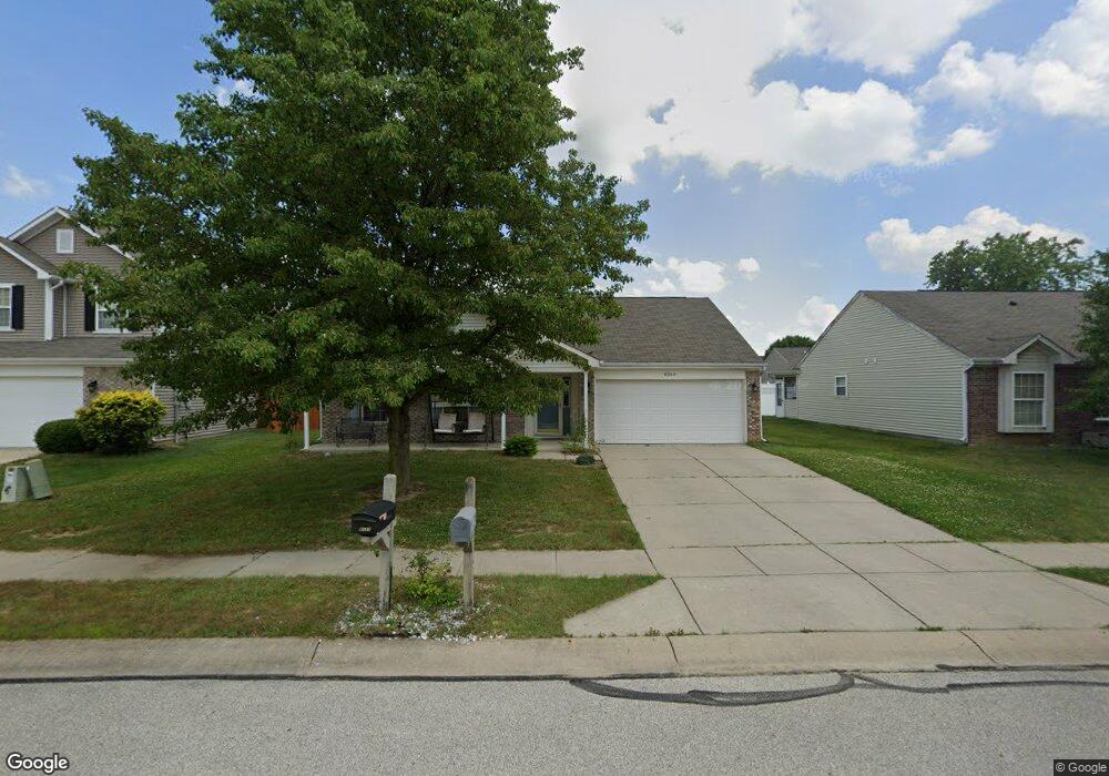 8064 Crumwell Dr, Avon, IN 46123 - photo 1