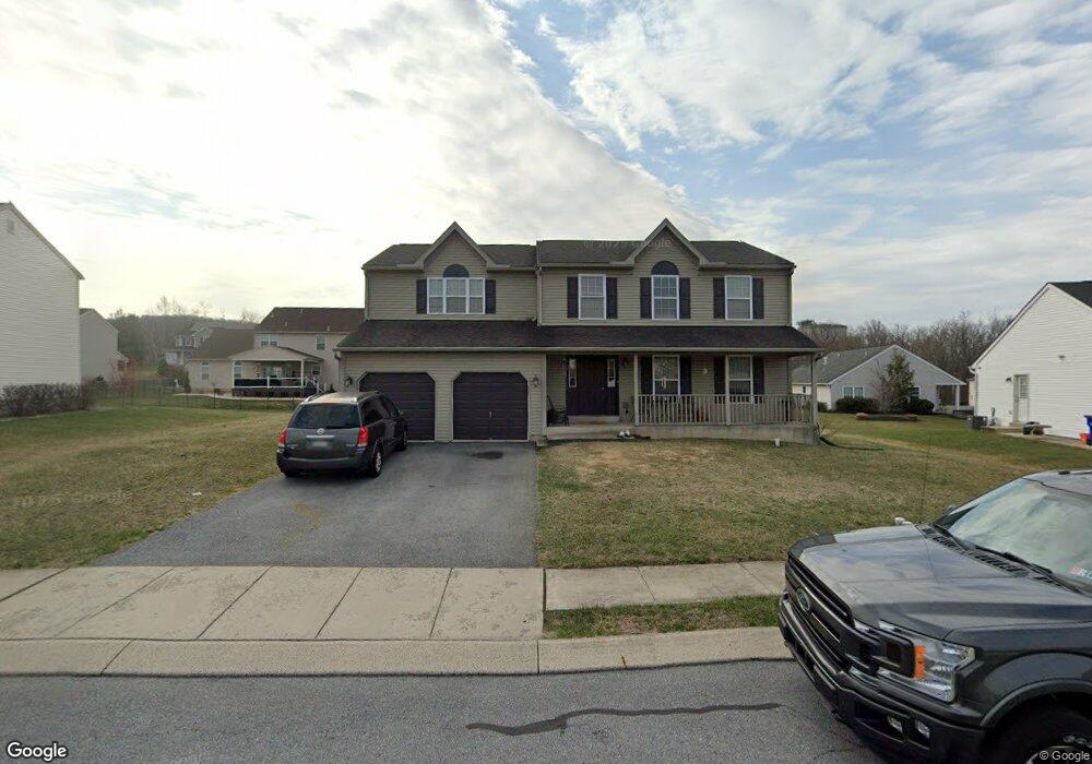 18 Oswego Ln, Reading, PA 19605 - photo 1