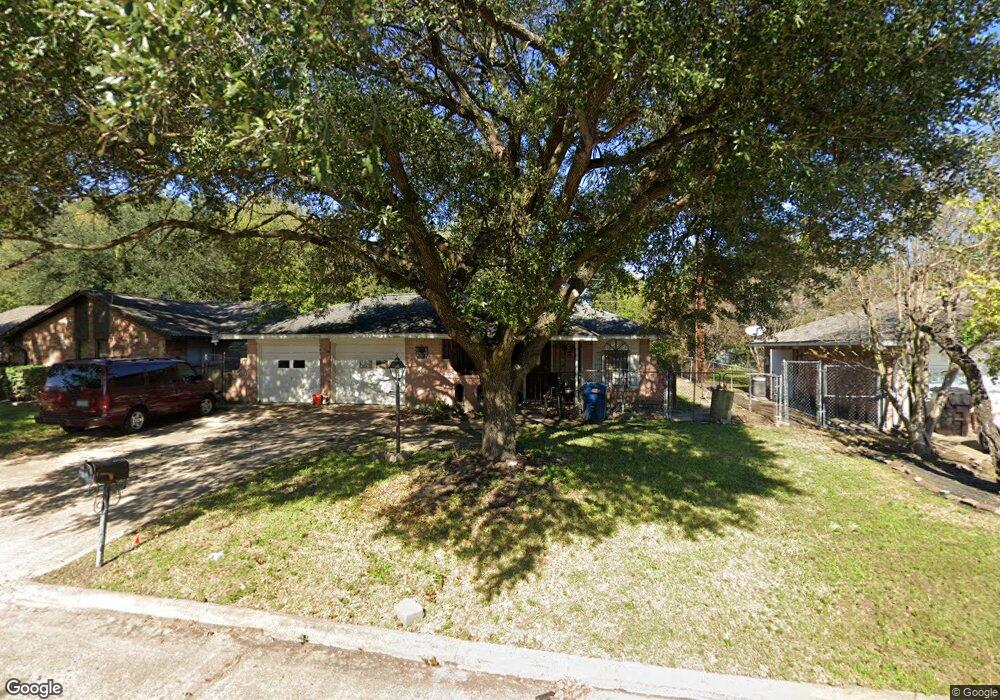 2106 Mosher Ln, Houston, TX 77088 - photo 1