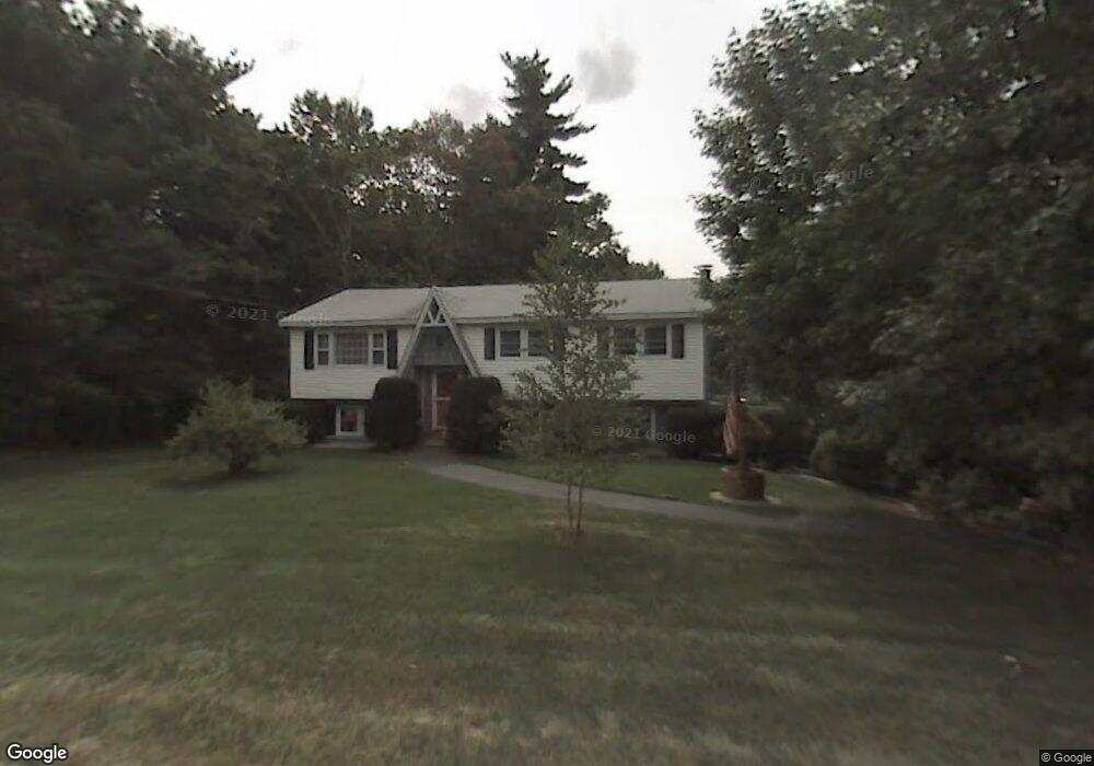 5 Hearthstone Dr, Pelham, NH 03076 - photo 1