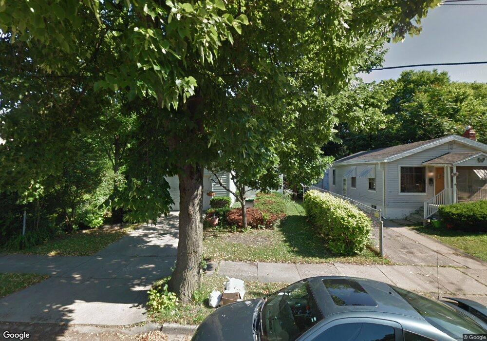 921 Edison Ave, Lansing, MI 48910 - photo 1