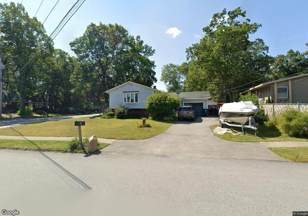 2 Friar Tuck Ln, Nashua, NH 03062 - photo 1