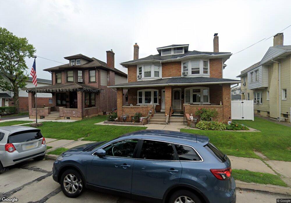 836 Sherman St, Allentown, PA 18109 - photo 1