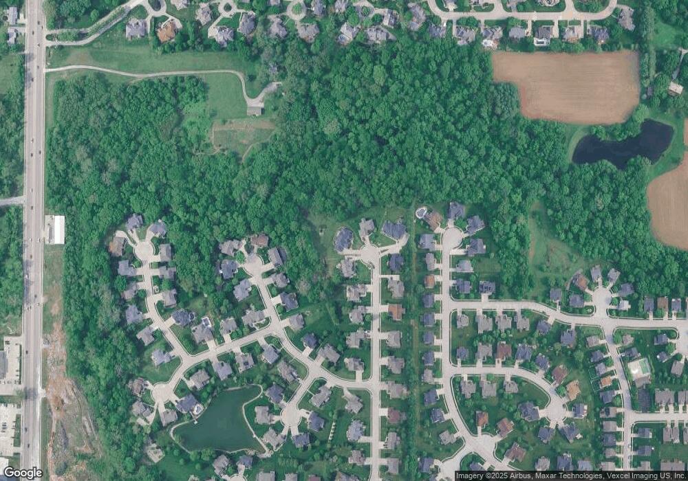 4905 Autumn Oaks Dr, Maryville, IL 62062 - photo 1