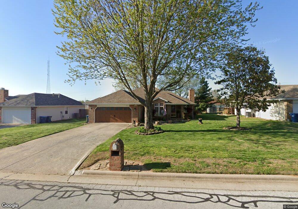 1211 Verna Ln, Nixa, MO 65714 - photo 1