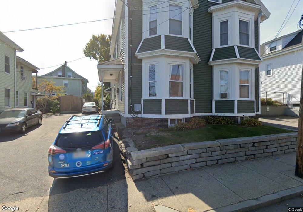 105 Pine St unit 1, Waltham, MA 02453 - photo 1