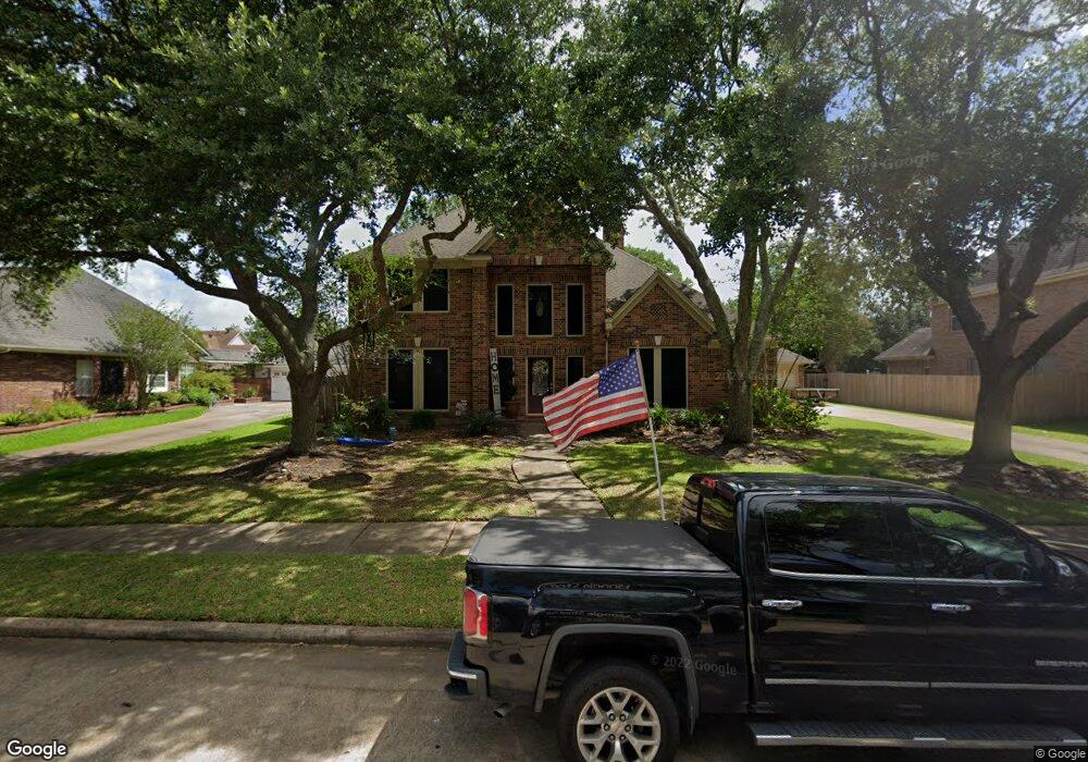 1815 Parkview Dr, Friendswood, TX 77546 - photo 1