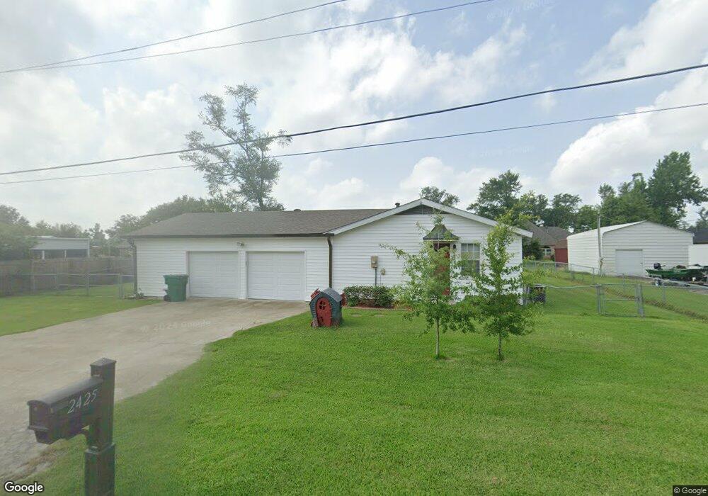 2425 Thibodeaux Ln, Lake Charles, LA 70605 - photo 1