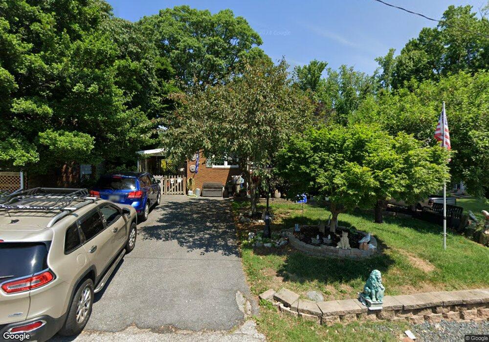 720 Dorsey Ave, Essex, MD 21221 - photo 1