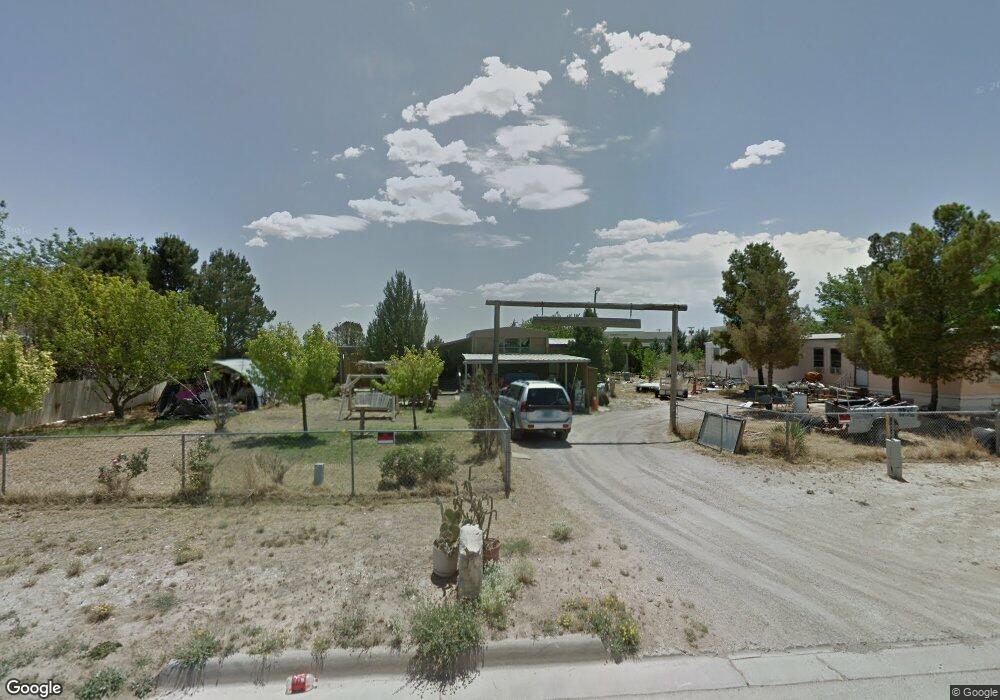 317 Carlgo St, Carlsbad, NM 88220 - photo 1