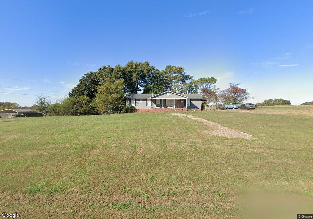 879 Brooks Rd, Pendergrass, GA 30567 - photo 1