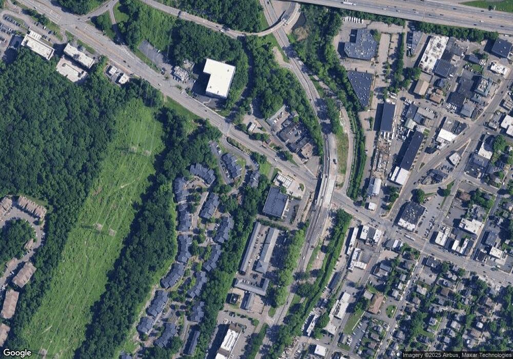 1A 1 Nob Hill Dr, Elmsford, NY 10523 - photo 1