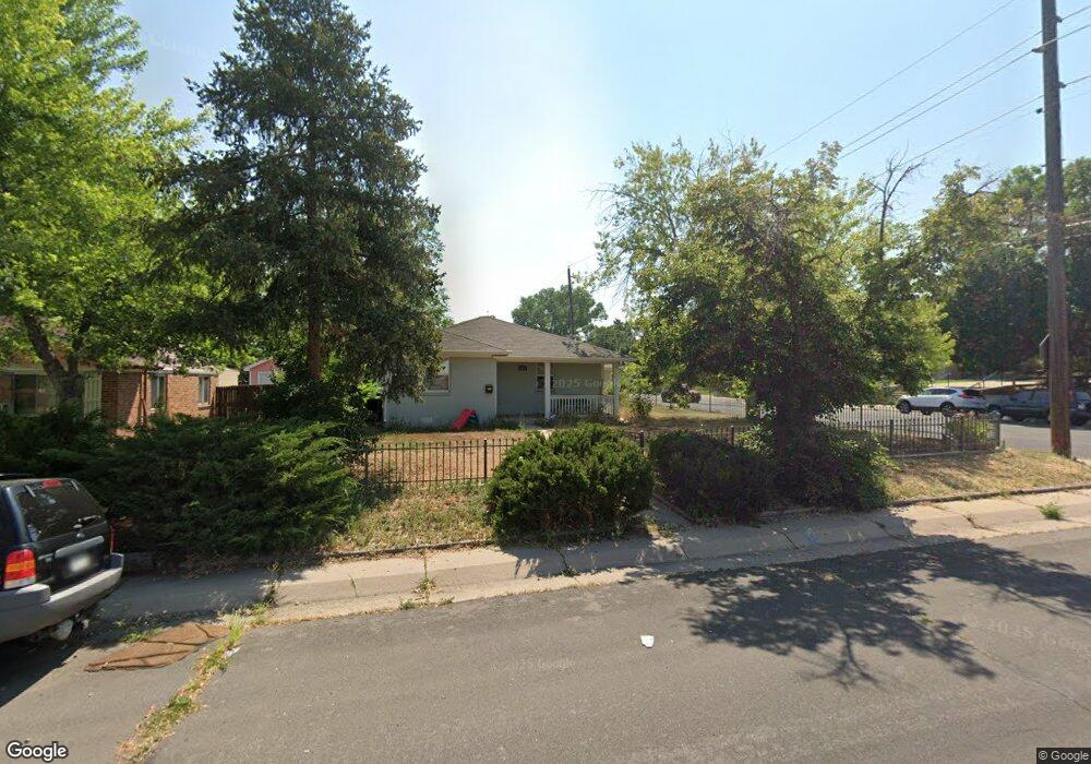 1300 Florence St, Aurora, CO 80010 - photo 1