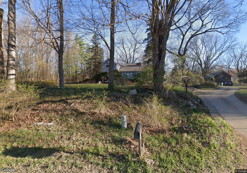 520 S Hacker Rd, Brighton, MI 48114 - photo 1