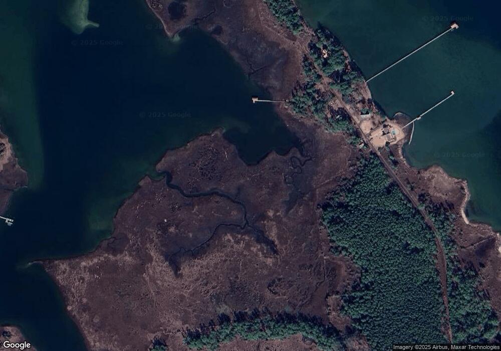 5697 Mobjack Rd, Gloucester, VA 23061 - photo 1