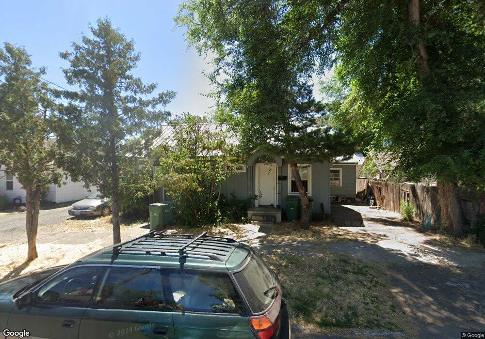 810 Martin St, Klamath Falls, OR 97601 - photo 1