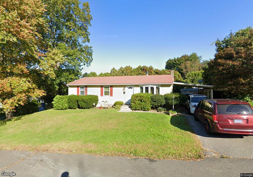 84 Deering Ln, Waterbury, CT 06706 - photo 1