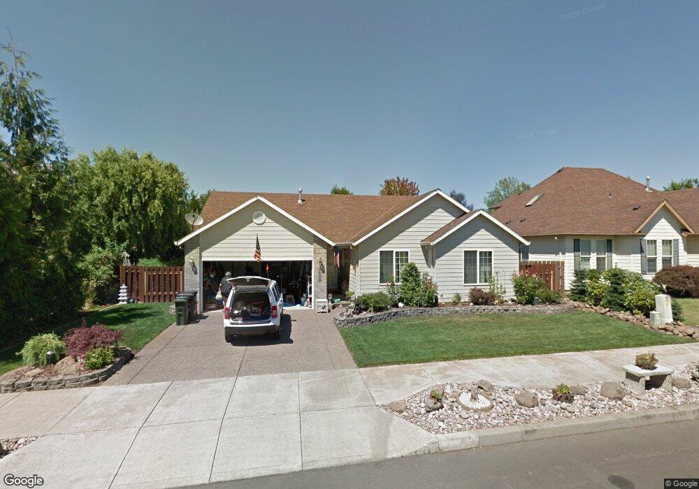 1610 SE 11th Ave, Canby, OR 97013 - photo 1