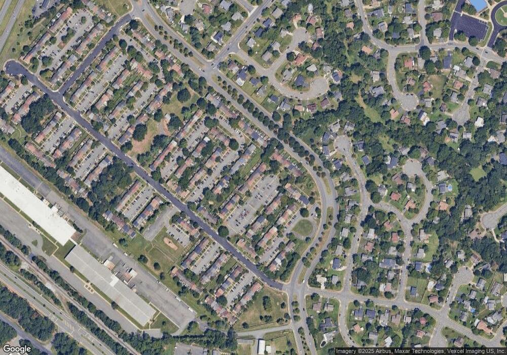 9065 Mcclellan Common, Manassas, VA 20110 - photo 1