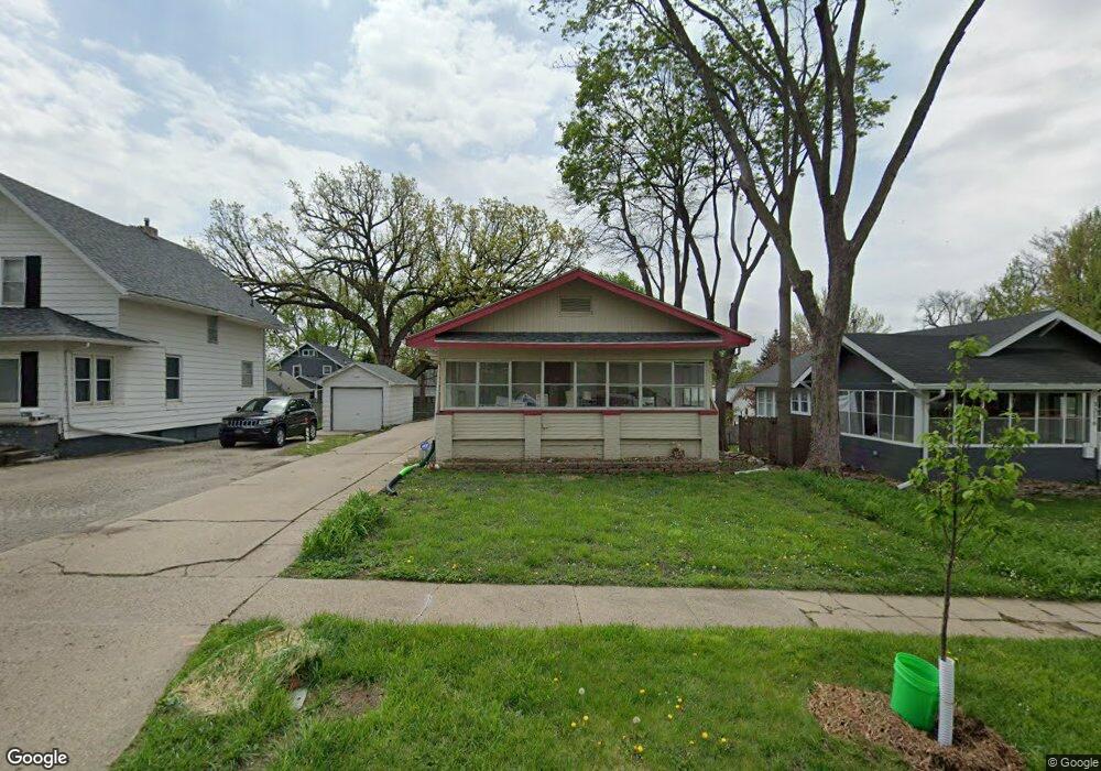 3210 Iola Ave, Des Moines, IA 50312 - photo 1