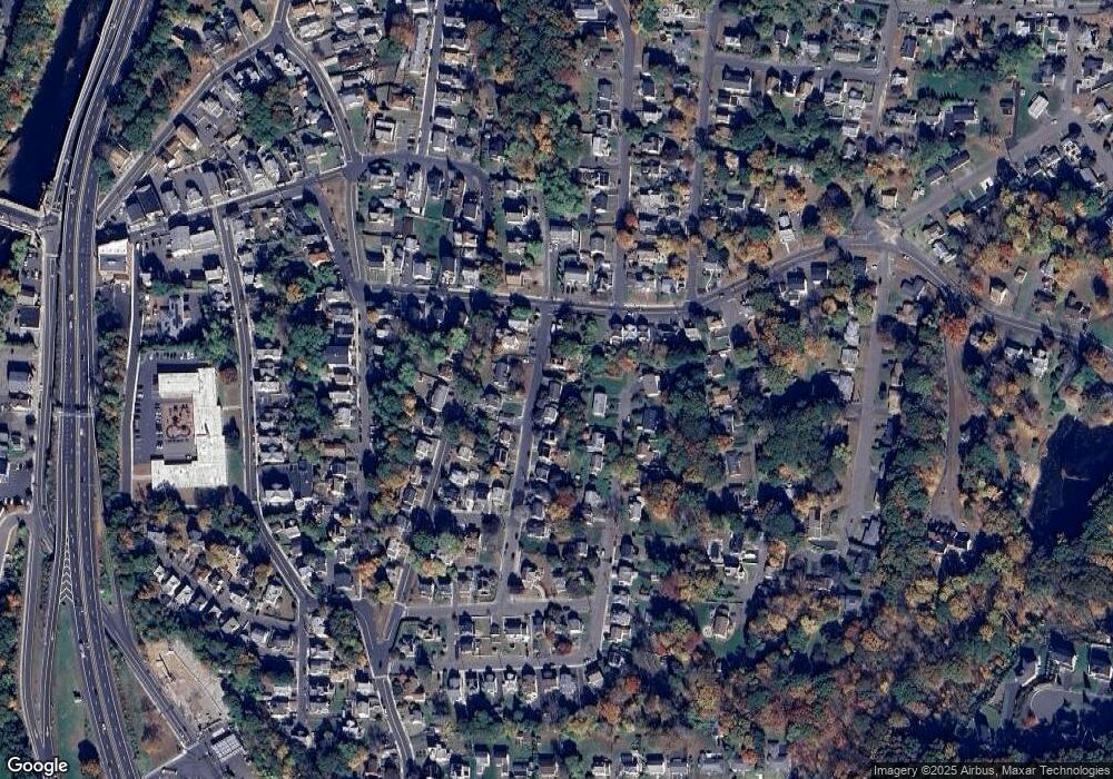 55 Hillcrest Ave, Naugatuck, CT 06770 - photo 1