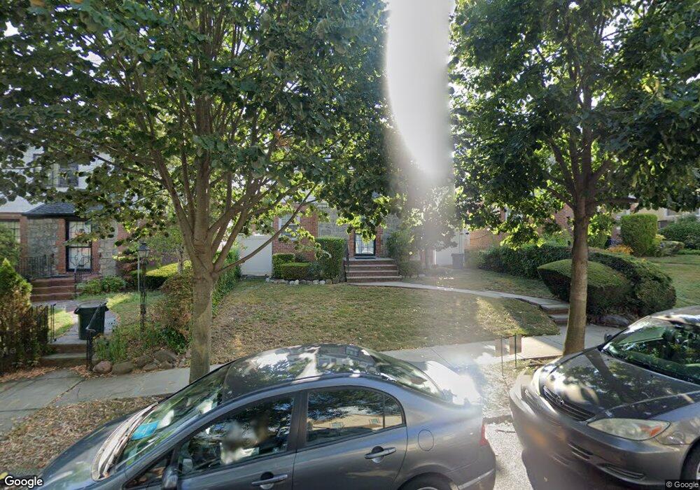 8217 166th St, Jamaica, NY 11432 - photo 1