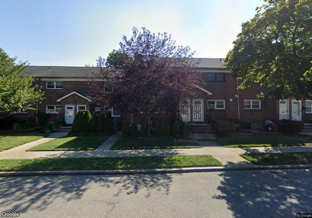 56-15 Utopia Pkwy unit A, Fresh Meadows, NY 11365 - photo 1