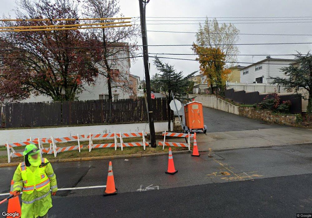 14 Nicole Loop, Staten Island, NY 10301 - photo 1