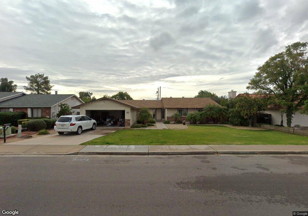 2555 E Leonora St, Mesa, AZ 85213 - photo 1