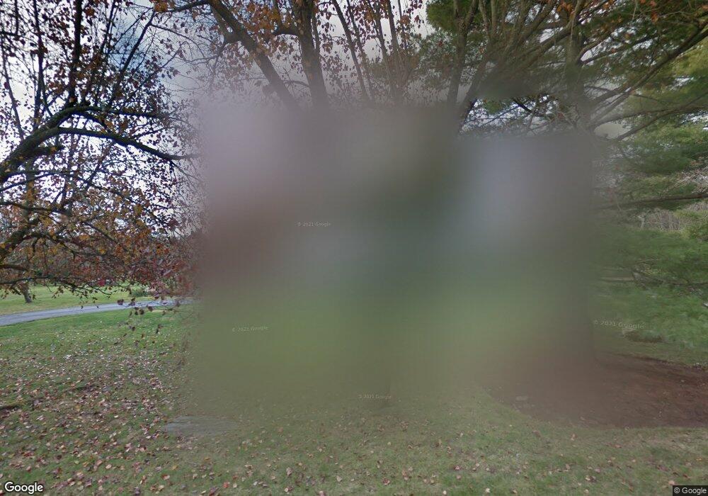 10 Saugatuck River Rd, Weston, CT 06883 - photo 1